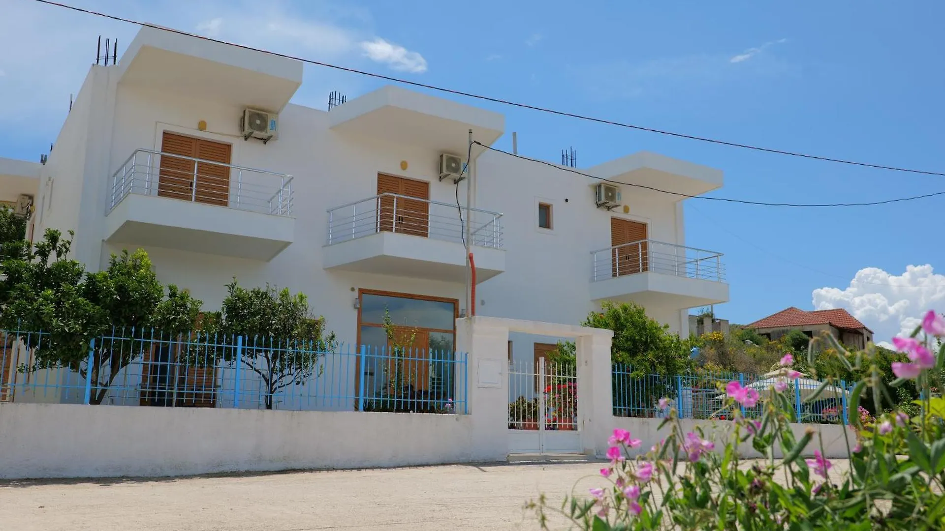 Armantis Apartment Sarande
